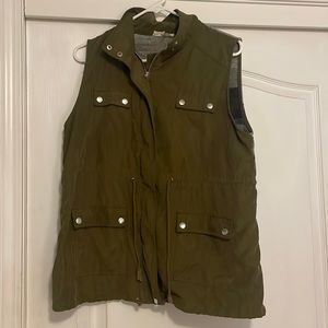 Army green vest with western print on back